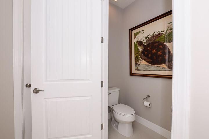 最近售出: $599,900 (3 贝兹, 2 浴室, 2252 平方英尺)