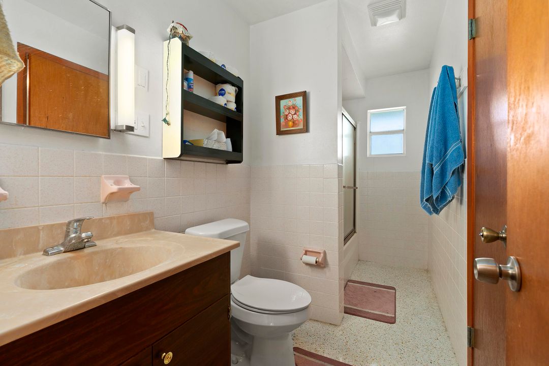 Недавно продано: $449,000 (3 спален, 2 ванн, 1632 Квадратных фут)