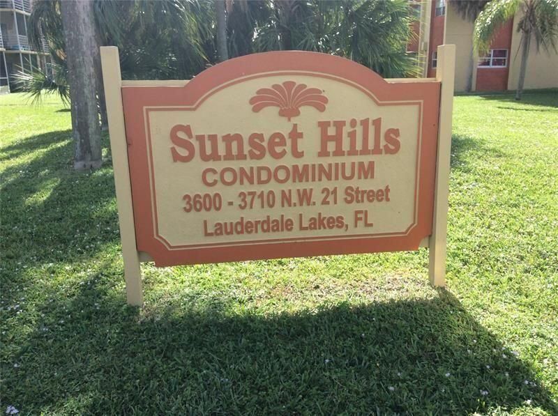 Recently Sold: $106,900 (2 beds, 2 baths, 1100 Square Feet)