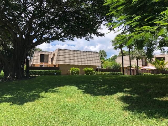 Recently Sold: $130,000 (2 beds, 2 baths, 1236 Square Feet)