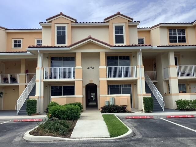 最近租的: $1,600 (1 贝兹, 1 浴室, 596 平方英尺)