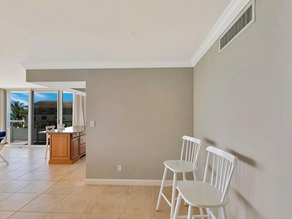 Activo con contrato: $875,000 (2 camas, 2 baños, 1112 Pies cuadrados)