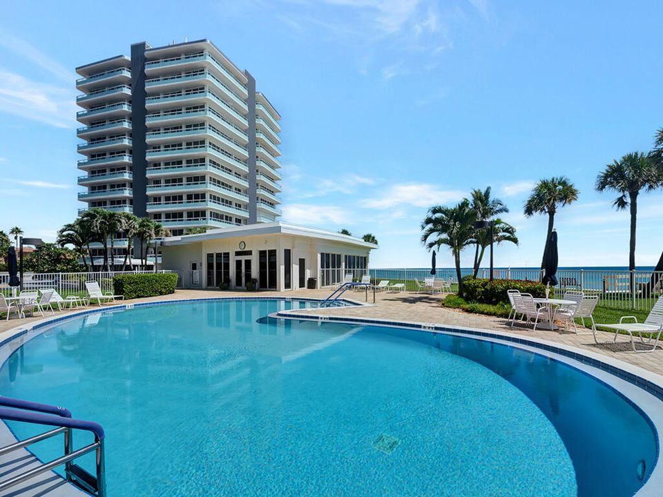 Activo con contrato: $875,000 (2 camas, 2 baños, 1112 Pies cuadrados)