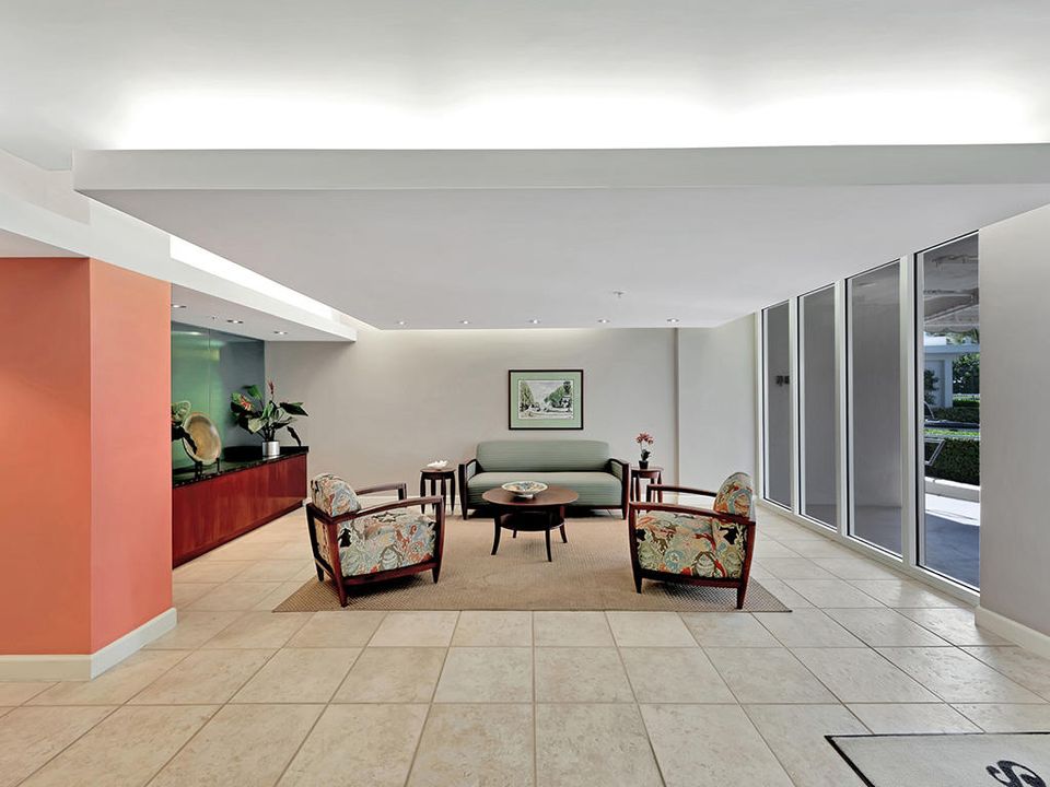 Activo con contrato: $875,000 (2 camas, 2 baños, 1112 Pies cuadrados)