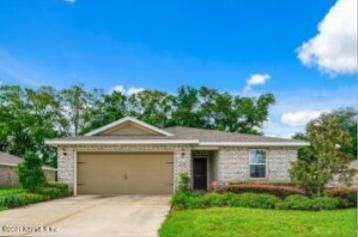 Recently Sold: $240,000 (3 beds, 2 baths, 1383 Square Feet)