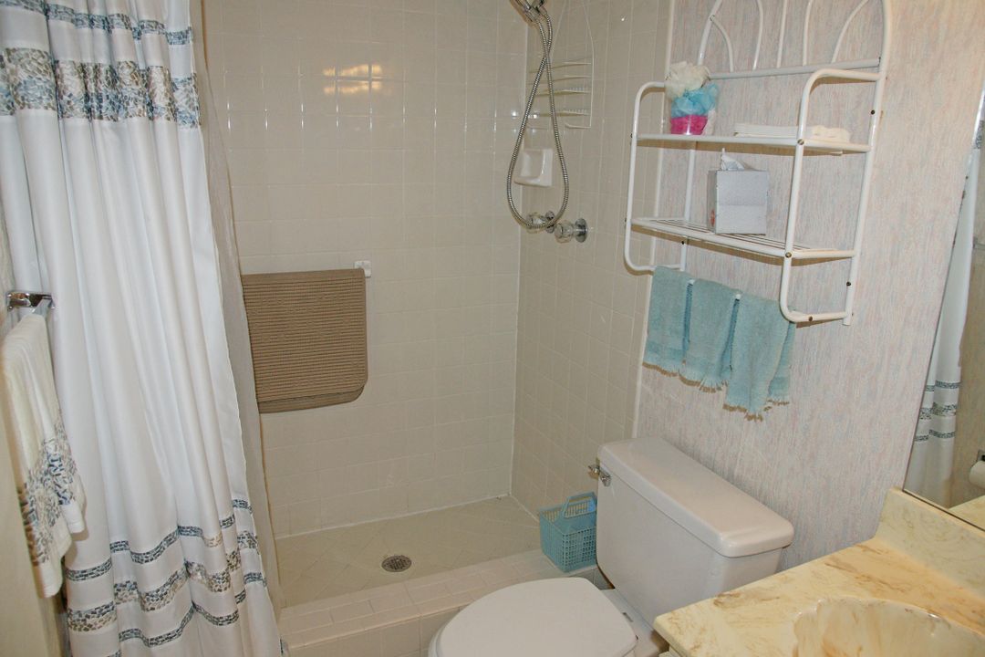 最近租的: $4,500 (2 贝兹, 2 浴室, 1037 平方英尺)