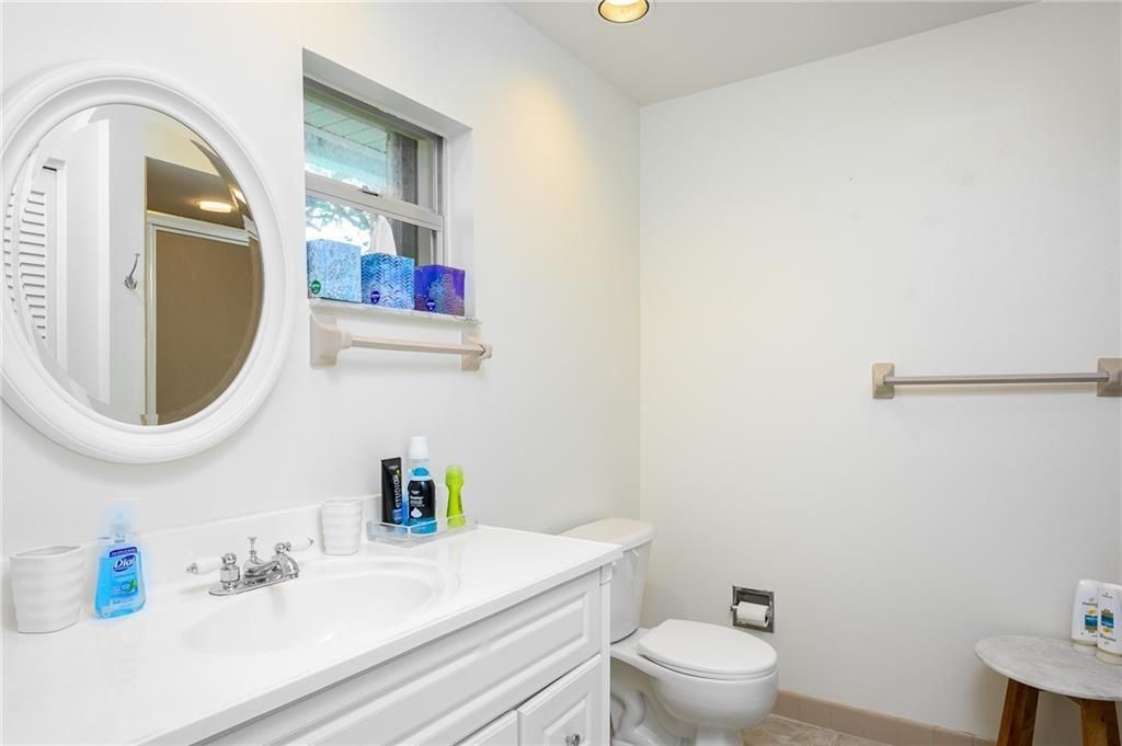 Recently Sold: $795,000 (2 beds, 2 baths, 1728 Square Feet)