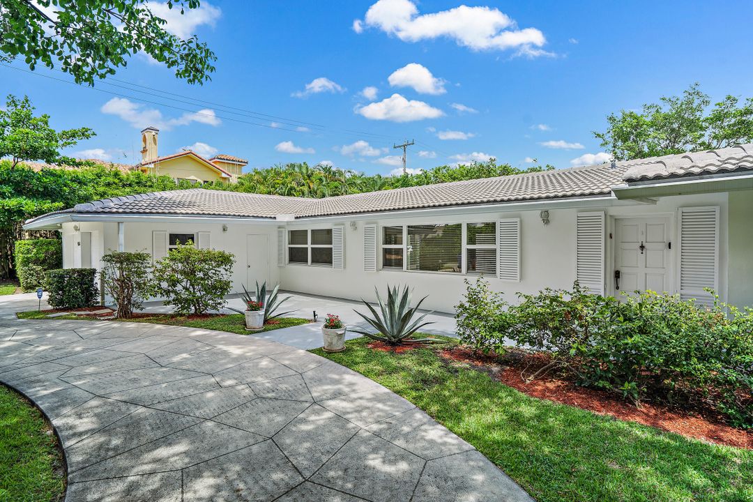 Недавно арендовано: $9,000 (4 спален, 3 ванн, 2465 Квадратных фут)