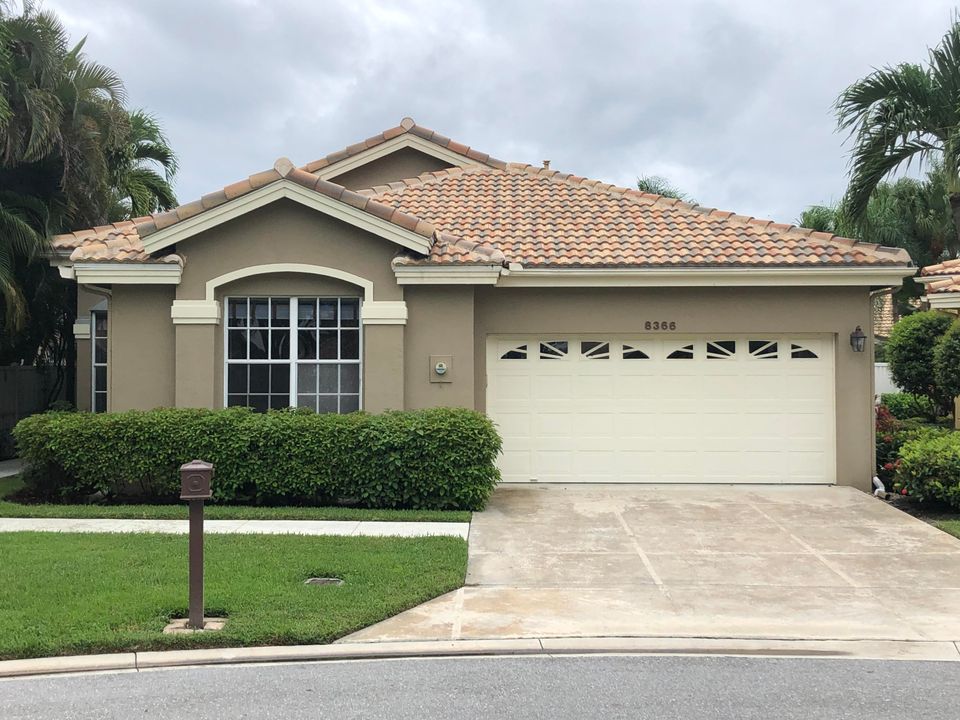 Recently Sold: $264,900 (3 beds, 2 baths, 1551 Square Feet)