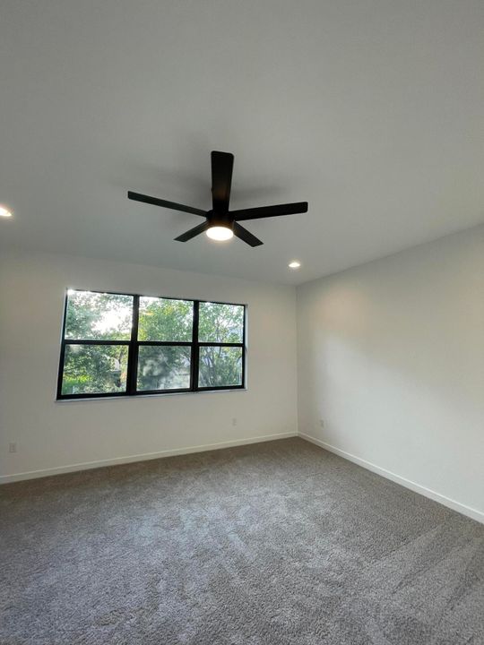 Active With Contract: $3,700 (3 beds, 2 baths, 2208 Square Feet)