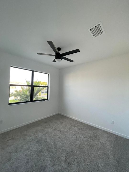 Active With Contract: $3,700 (3 beds, 2 baths, 2208 Square Feet)