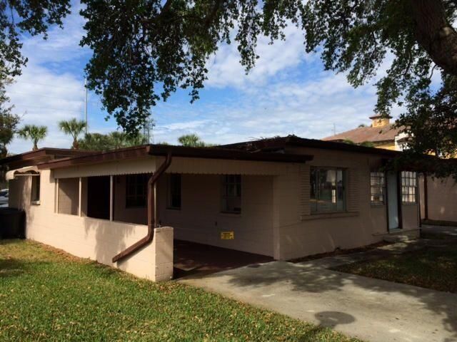 Recently Sold: $850 (0 beds, 0 baths, 1100 Square Feet)