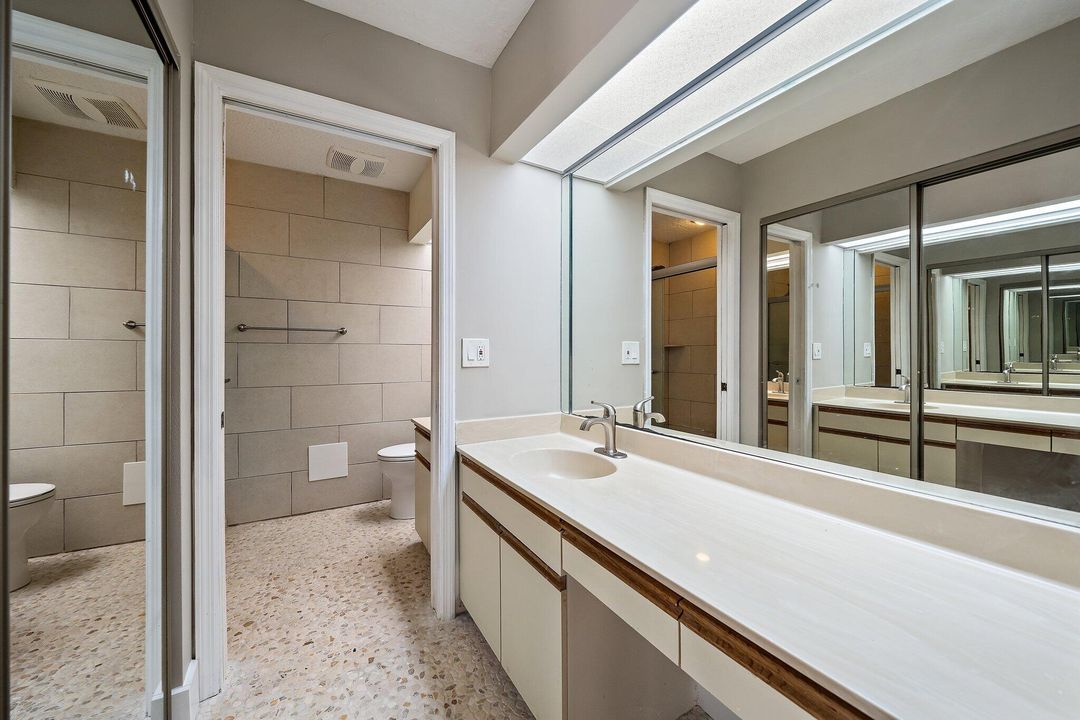 最近售出: $525,000 (3 贝兹, 2 浴室, 1662 平方英尺)