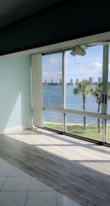 Недавно арендовано: $1,850 (1 спален, 1 ванн, 697 Квадратных фут)