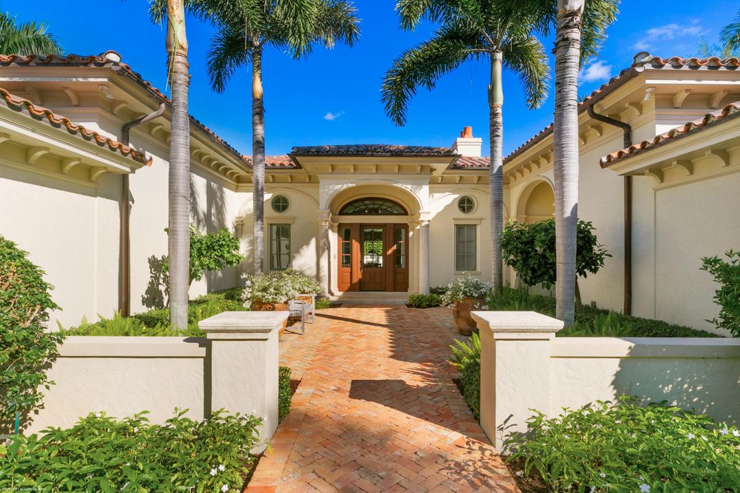 Recently Sold: $6,000,000 (4 beds, 4 baths, 3936 Square Feet)