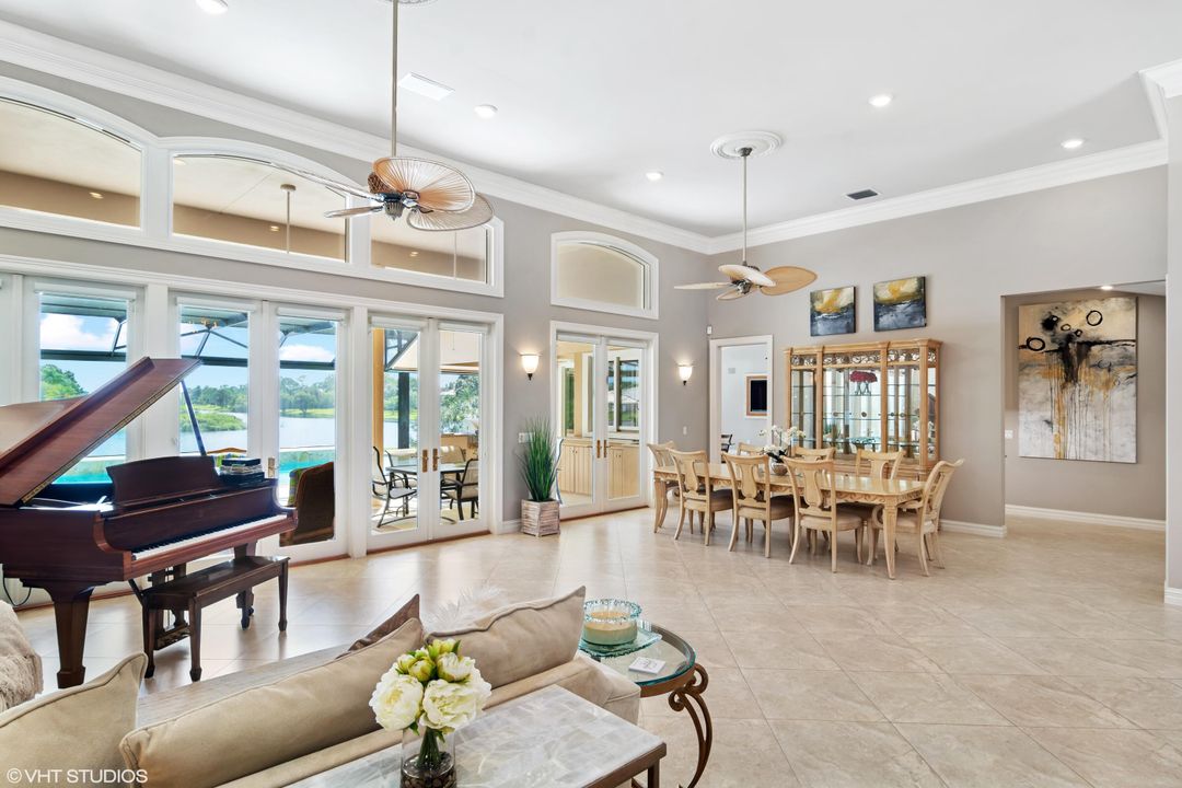 Recently Sold: $1,449,000 (4 beds, 3 baths, 4450 Square Feet)