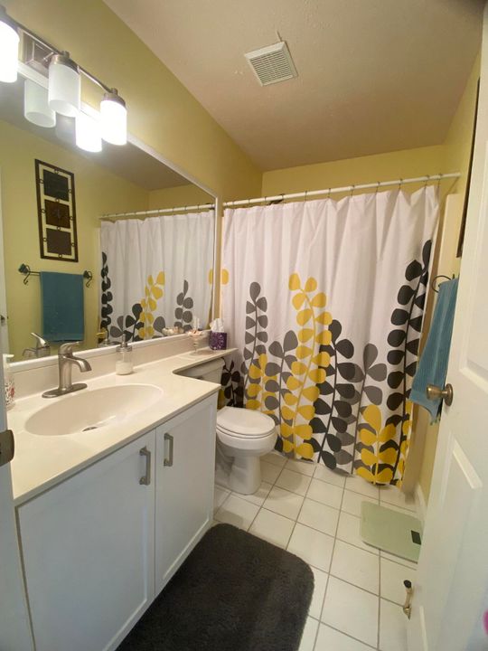 Recently Sold: $132,000 (2 beds, 2 baths, 1714 Square Feet)