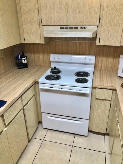 Vendido Recientemente: $445,000 (0 camas, 0 baños, 2256 Pies cuadrados)