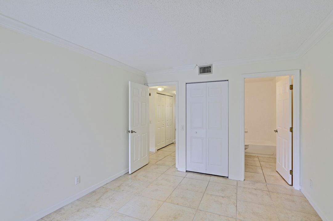 Recently Sold: $150,000 (2 beds, 2 baths, 980 Square Feet)