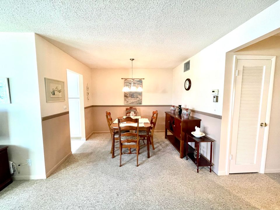 Recently Sold: $85,500 (1 beds, 1 baths, 772 Square Feet)