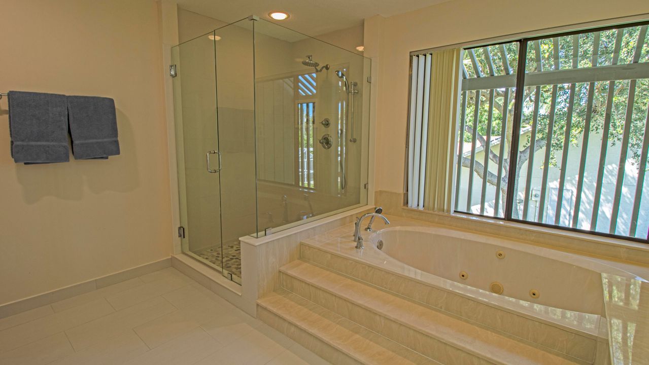 Недавно арендовано: $8,000 (4 спален, 2 ванн, 2600 Квадратных фут)