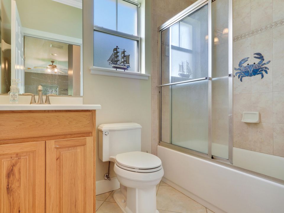 最近售出: $642,500 (3 贝兹, 2 浴室, 1255 平方英尺)