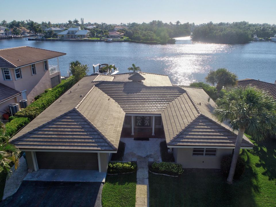 Recently Sold: $1,850,000 (3 beds, 2 baths, 2234 Square Feet)
