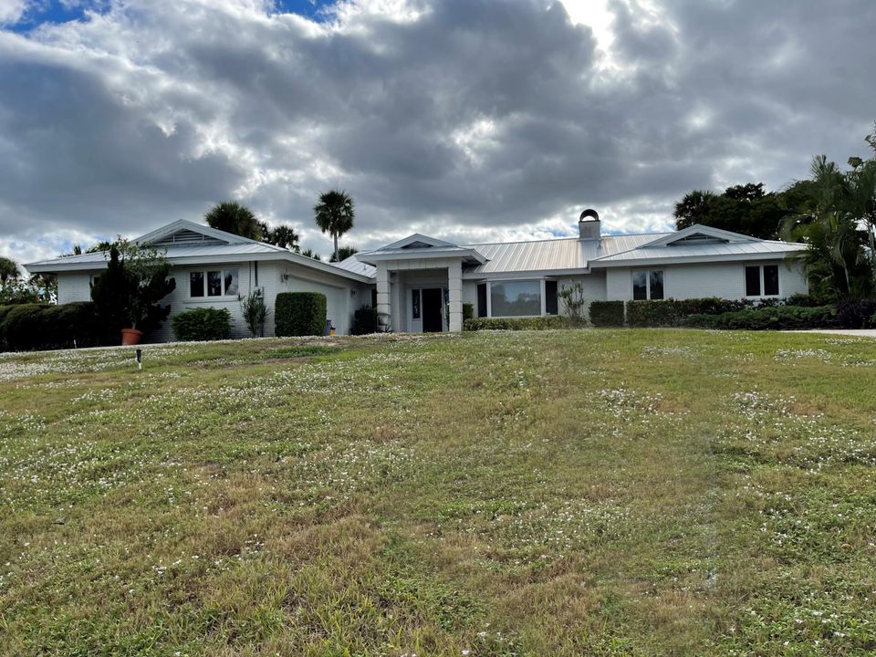 Recently Sold: $2,062,000 (3 beds, 3 baths, 3451 Square Feet)