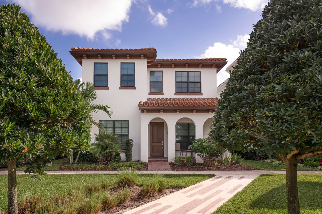 Recently Sold: $1,550,000 (5 beds, 5 baths, 3736 Square Feet)