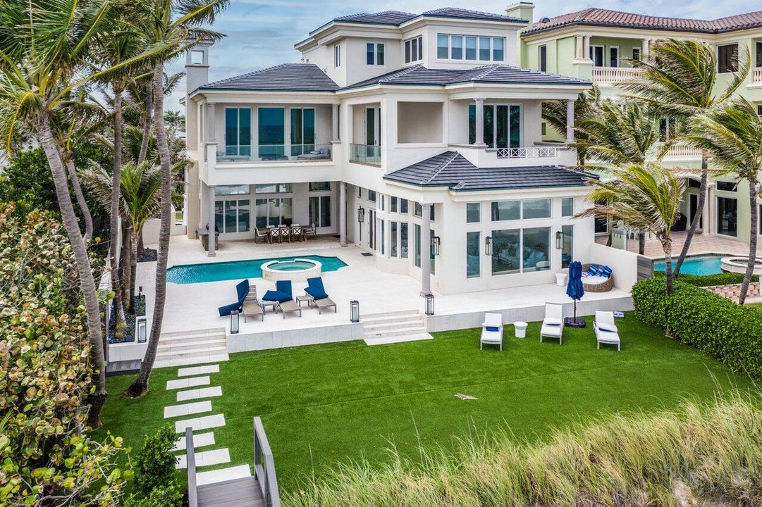 Recently Sold: $13,995,000 (6 beds, 8 baths, 9525 Square Feet)