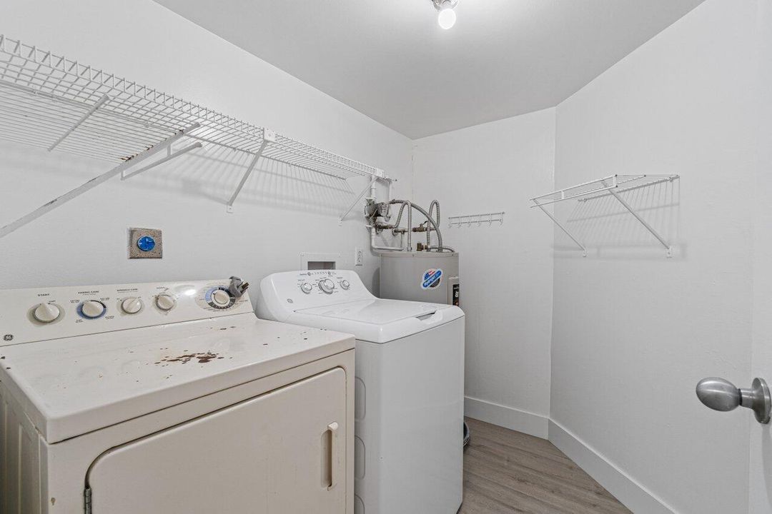 Недавно арендовано: $2,495 (2 спален, 2 ванн, 1249 Квадратных фут)