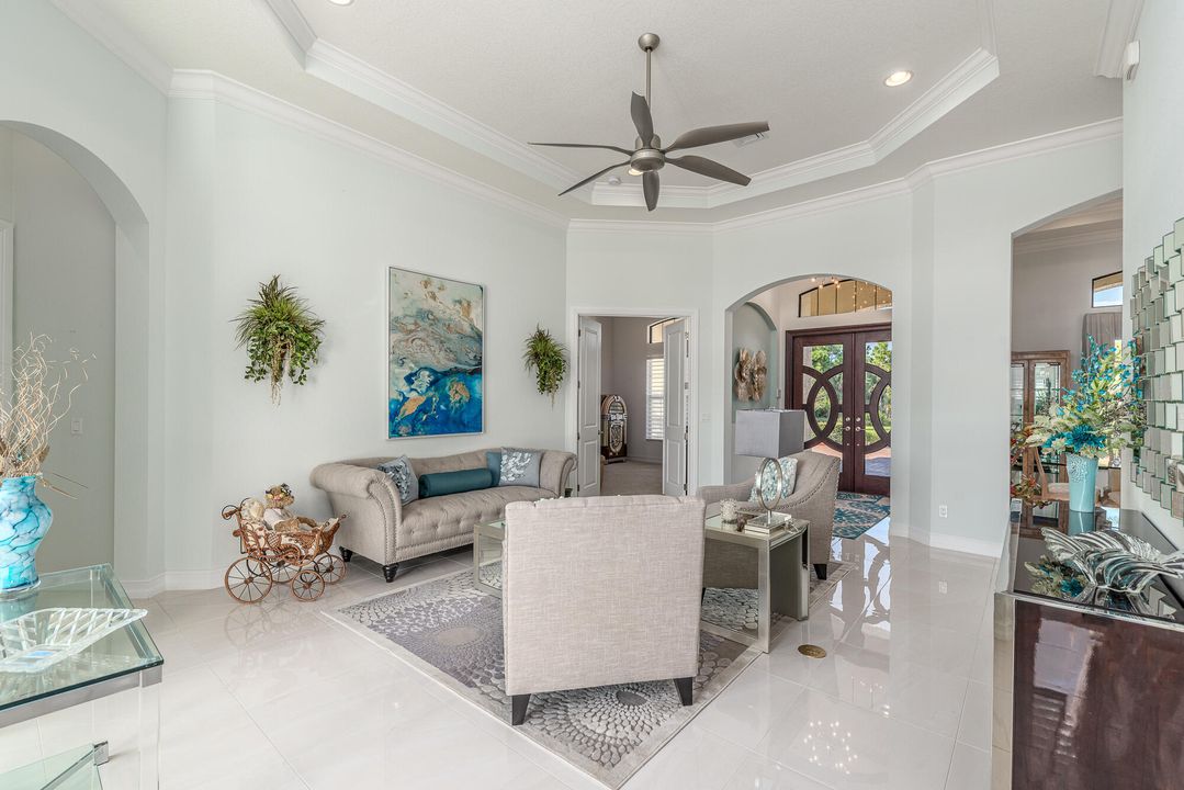 Recently Sold: $1,295,000 (4 beds, 4 baths, 3523 Square Feet)