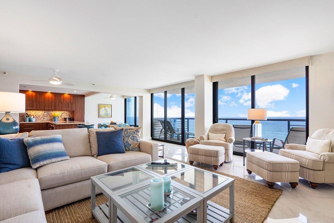 Recently Sold: $1,750,000 (2 beds, 2 baths, 1526 Square Feet)