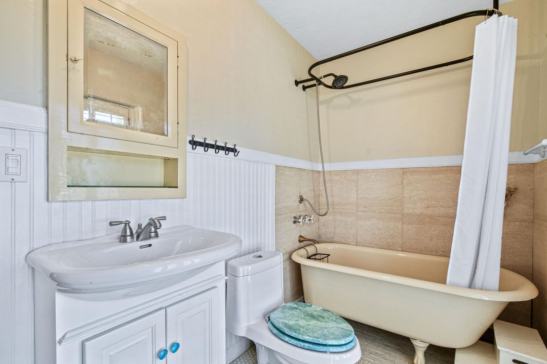 最近售出: $549,900 (3 贝兹, 2 浴室, 1835 平方英尺)