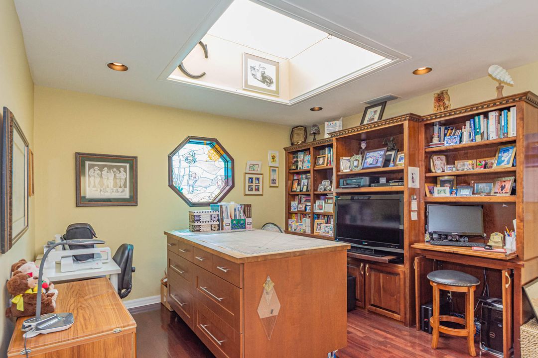 Recently Sold: $1,500,000 (3 beds, 3 baths, 2904 Square Feet)