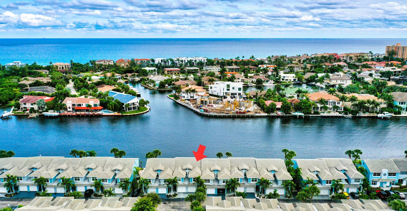 Vendido Recientemente: $795,000 (3 camas, 2 baños, 1398 Pies cuadrados)