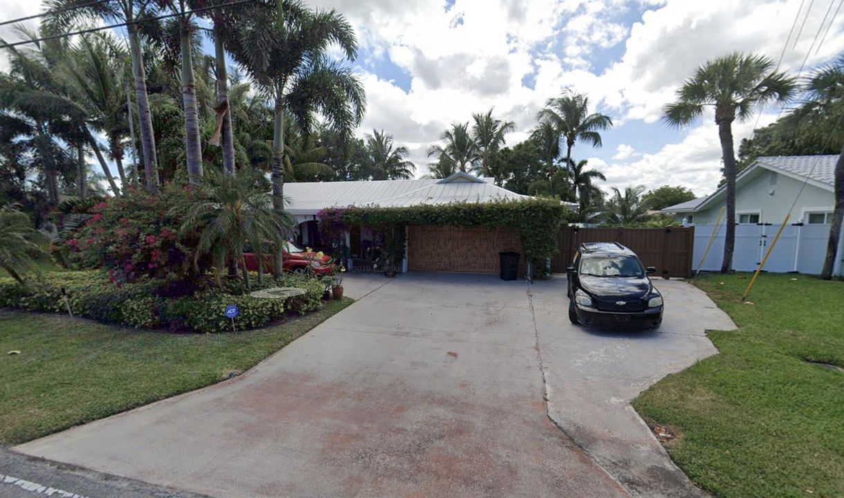 Recently Sold: $775,000 (3 beds, 2 baths, 3039 Square Feet)
