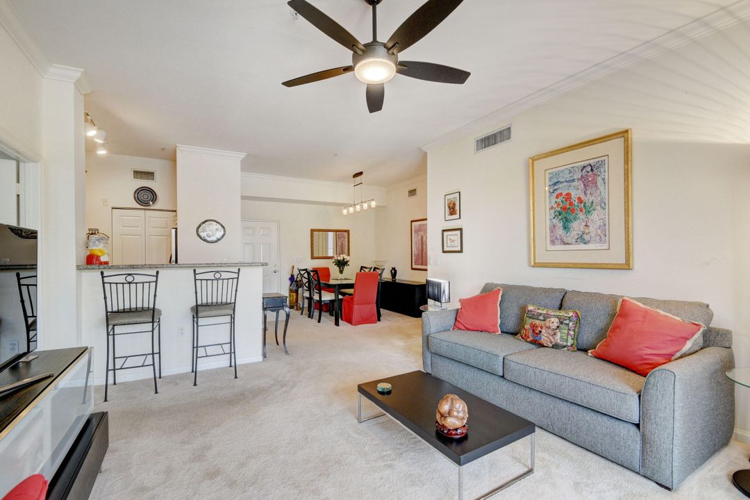 最近售出: $379,000 (2 贝兹, 2 浴室, 1223 平方英尺)