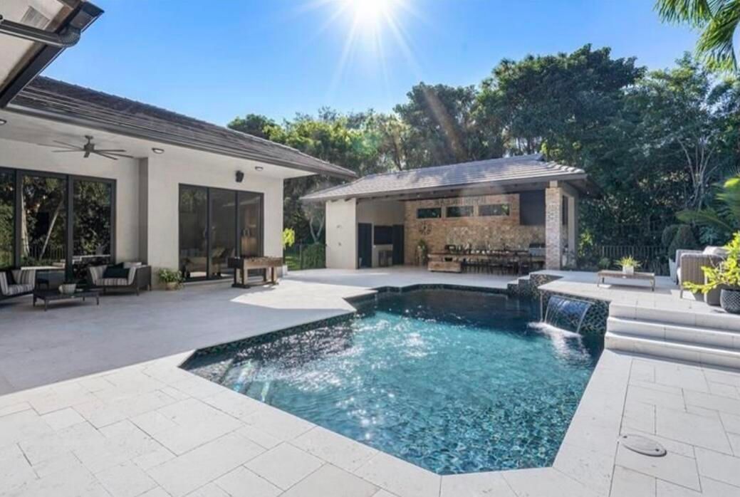 Recently Sold: $1,450,000 (4 beds, 3 baths, 3276 Square Feet)