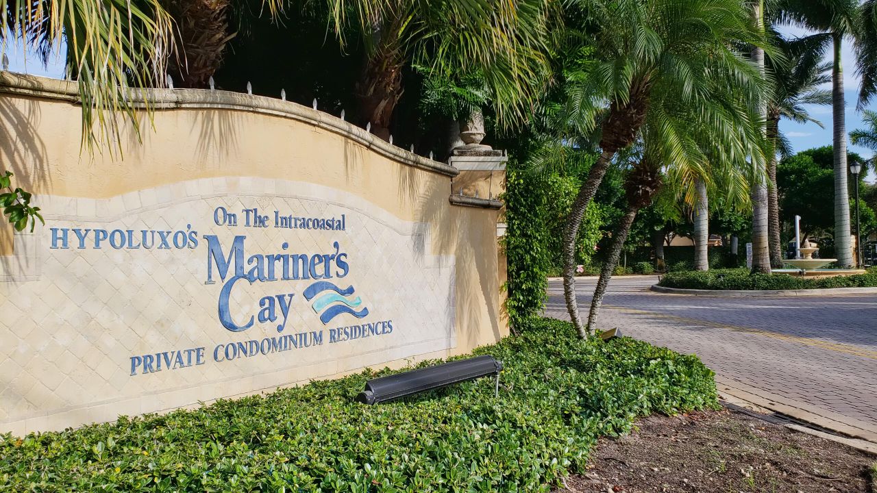 Recently Sold: $459,000 (2 beds, 2 baths, 1195 Square Feet)