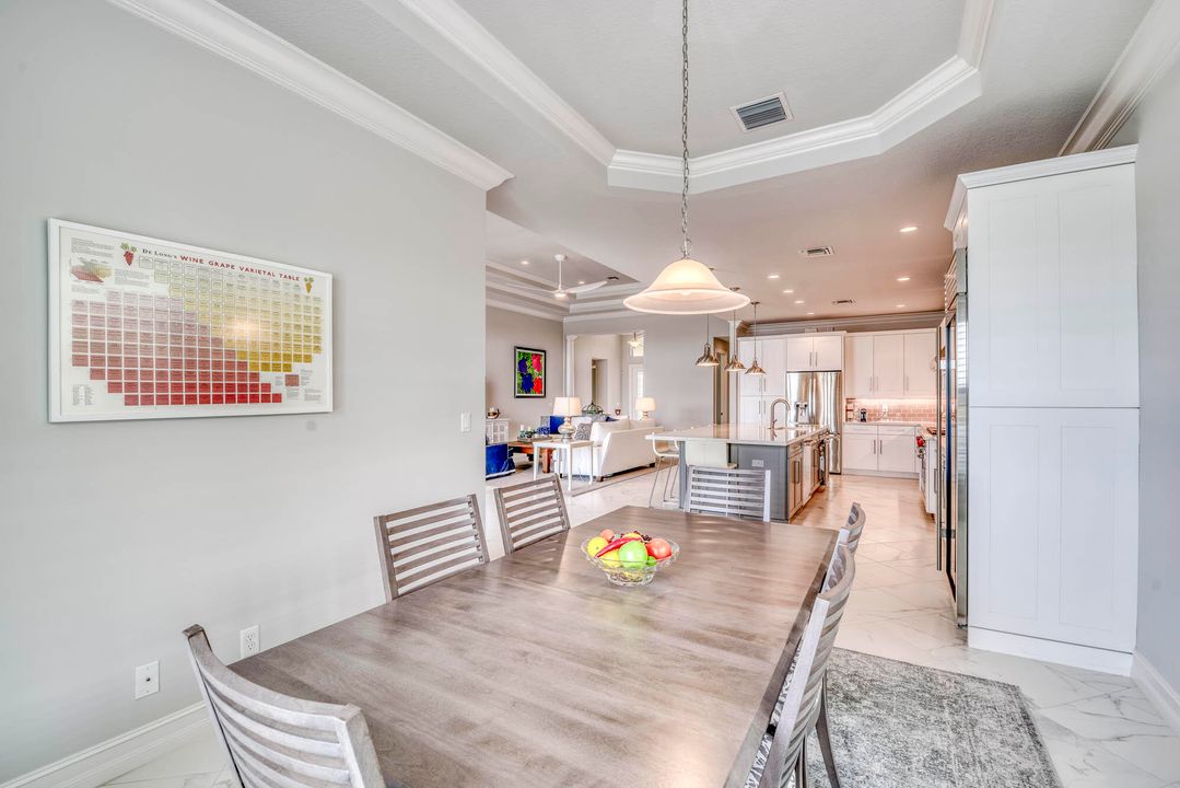 Recently Sold: $1,599,000 (3 beds, 2 baths, 2618 Square Feet)