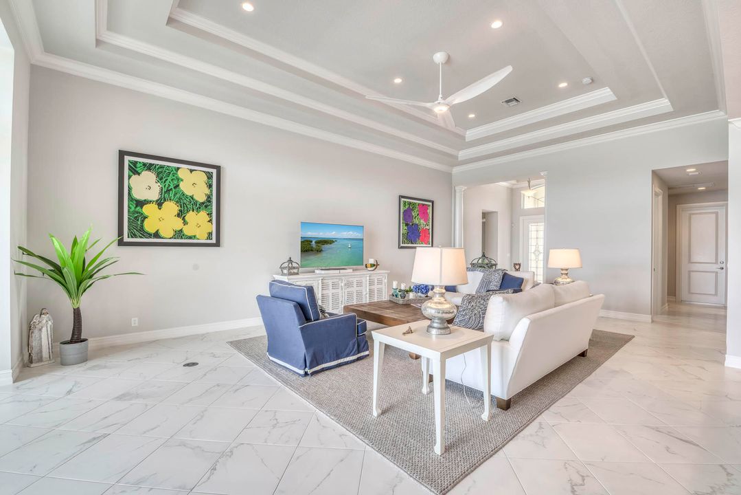 Recently Sold: $1,599,000 (3 beds, 2 baths, 2618 Square Feet)