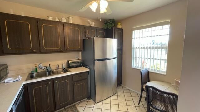 Recently Sold: $149,000 (2 beds, 2 baths, 856 Square Feet)