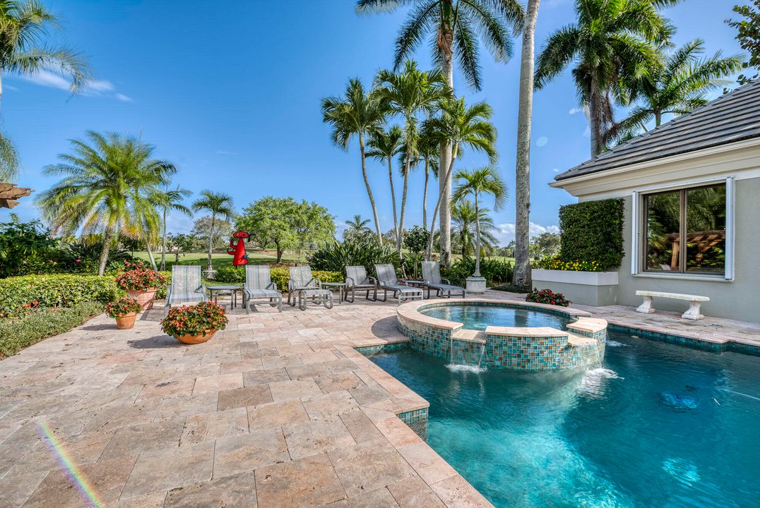 Recently Sold: $5,250,000 (5 beds, 5 baths, 4992 Square Feet)