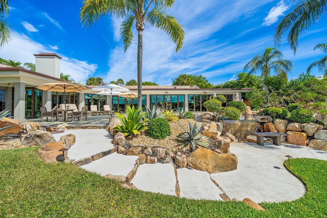 Recently Sold: $10,500,000 (4 beds, 4 baths, 5200 Square Feet)