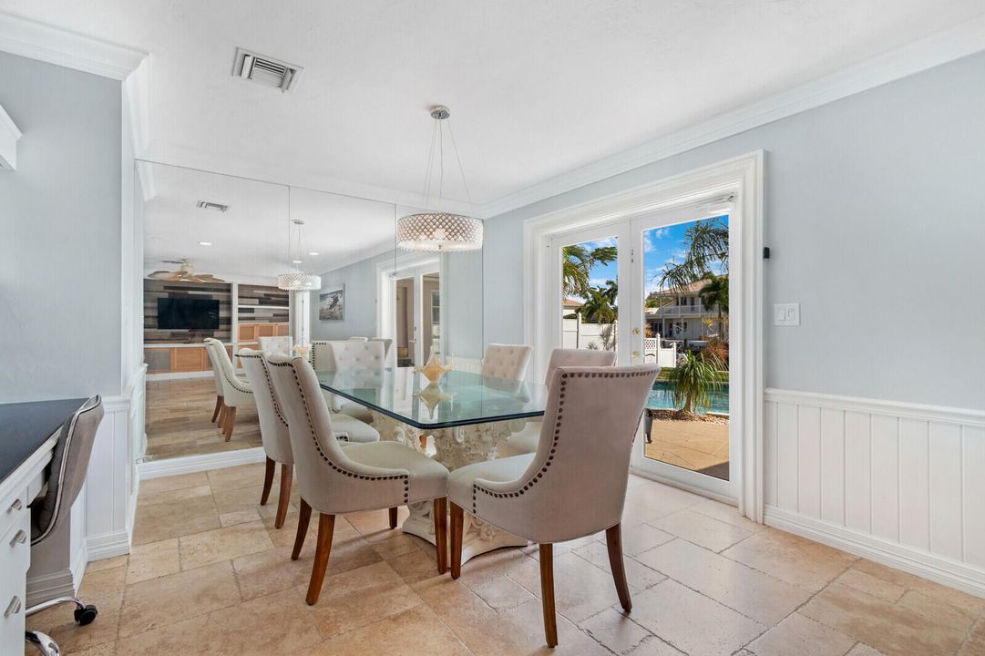 Recently Sold: $1,388,888 (2 beds, 2 baths, 1604 Square Feet)
