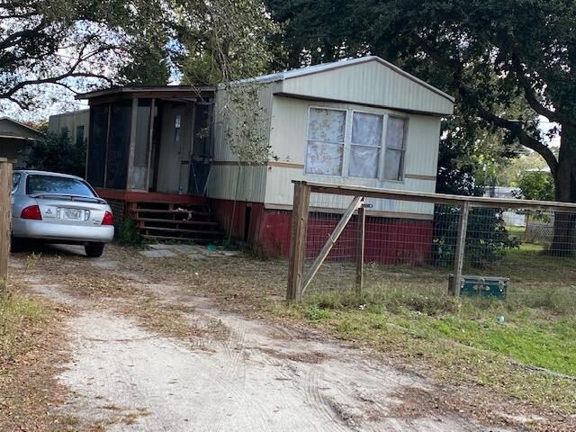 Recently Sold: $45,000 (2 beds, 2 baths, 847 Square Feet)
