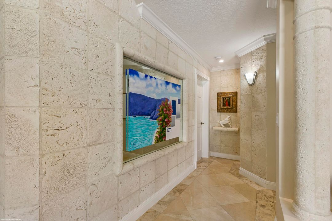 Недавно продано: $3,675,000 (3 спален, 3 ванн, 2426 Квадратных фут)
