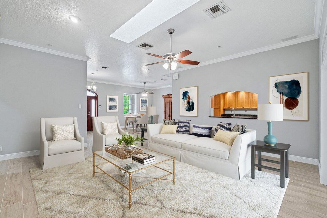 Recently Sold: $1,550,000 (5 beds, 4 baths, 3598 Square Feet)