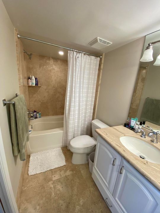 Недавно арендовано: $10,000 (2 спален, 2 ванн, 1230 Квадратных фут)